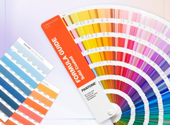 Customize your Pantone color chart by selecting any Pantone color.