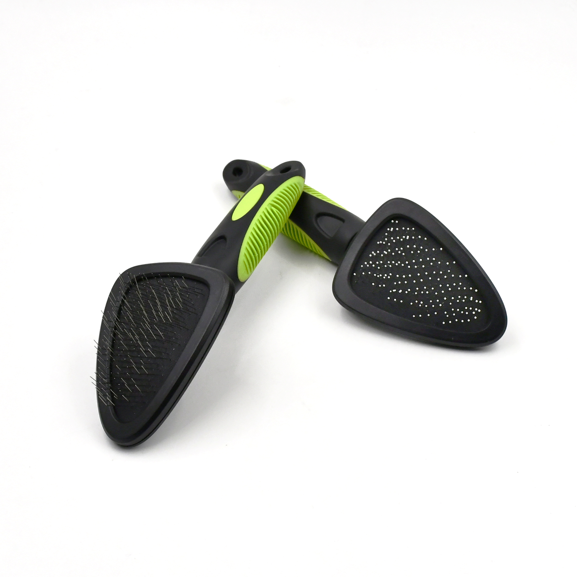 Triangle Slicker Brush for Dogs and Cats【0101-120/0101-120Z】