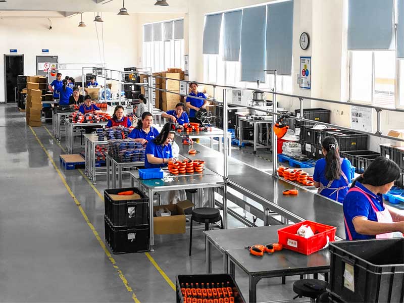 Pet-leash-production-workshop